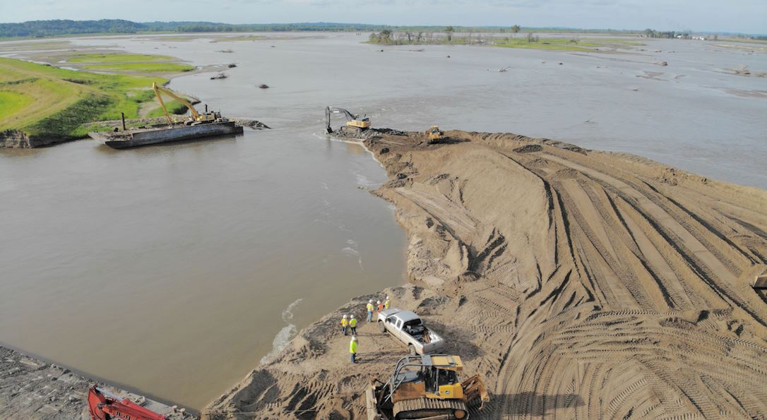 Missouri River restoration